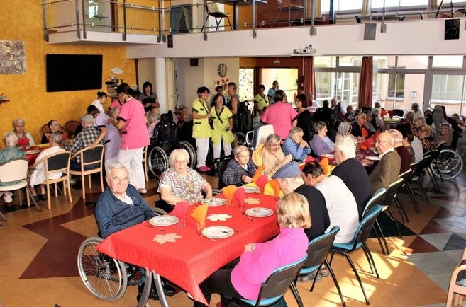 Un repas de saison à l’Ehpad Marc-Rocher